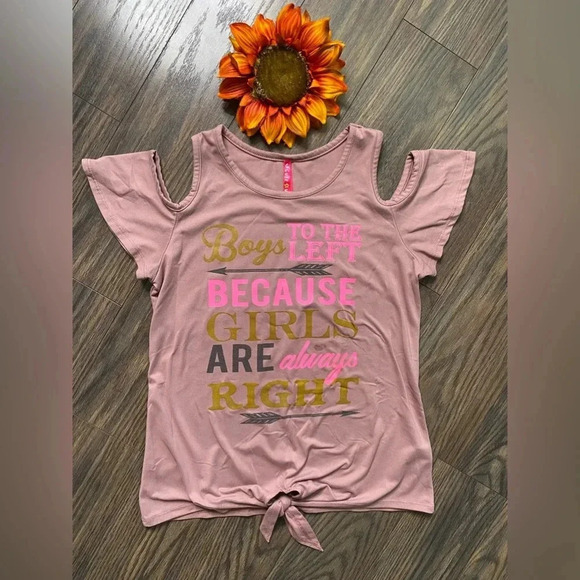 🌻5/$25🌻CUTE 4 U Cold Shoulder knotted T-Shirt | LARGE | - Picture 1 of 5